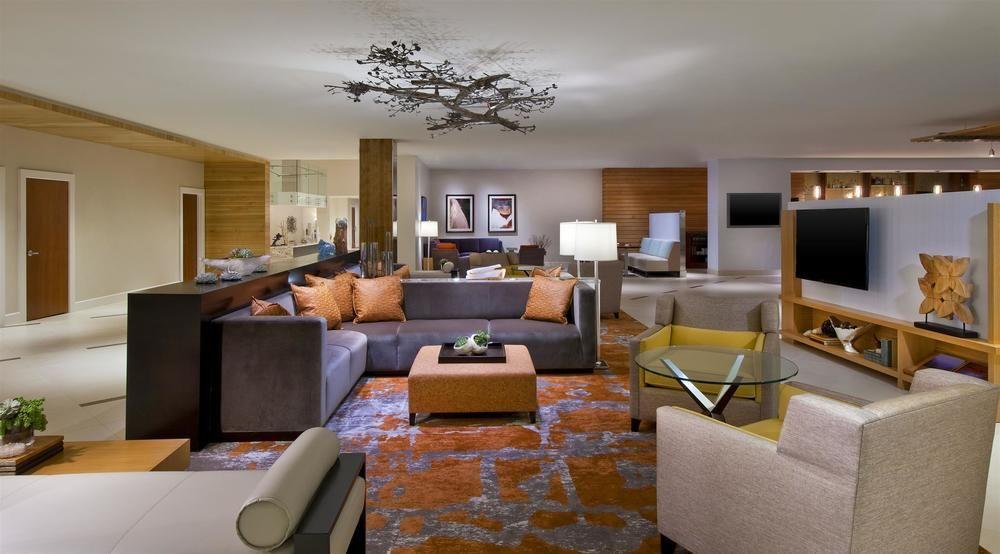 Hotel Sheraton Dallas By The Galleria 4*