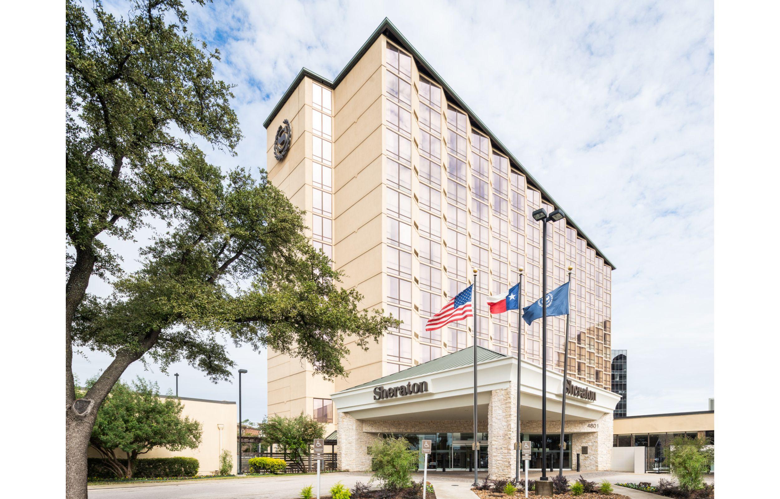 Hotel Sheraton Dallas By The Galleria Addison