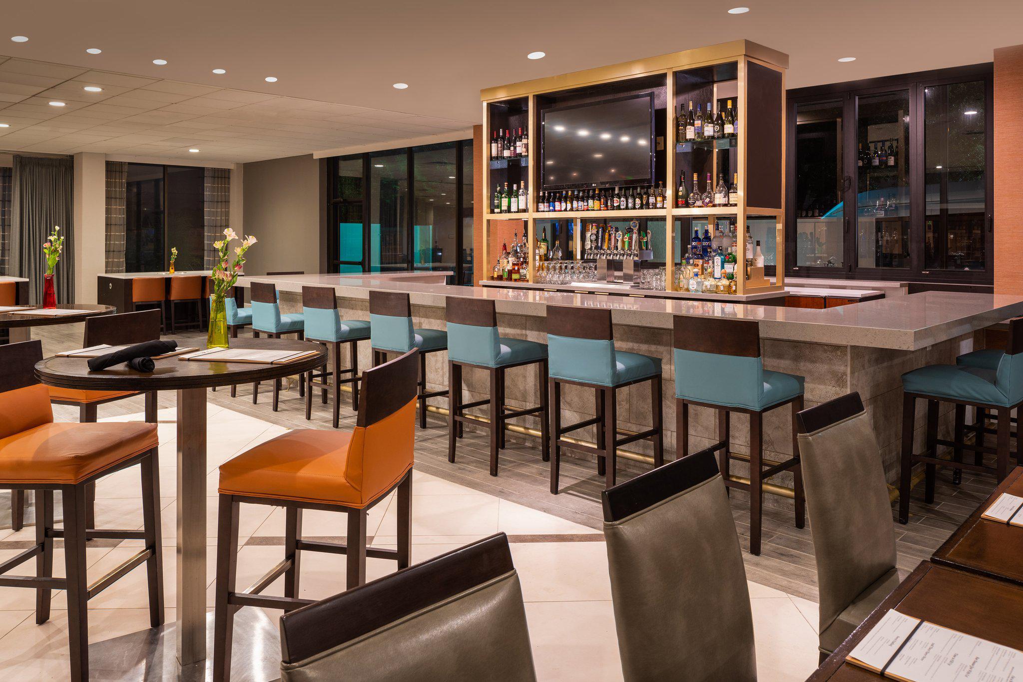 Hotel Sheraton Dallas By The Galleria Addison