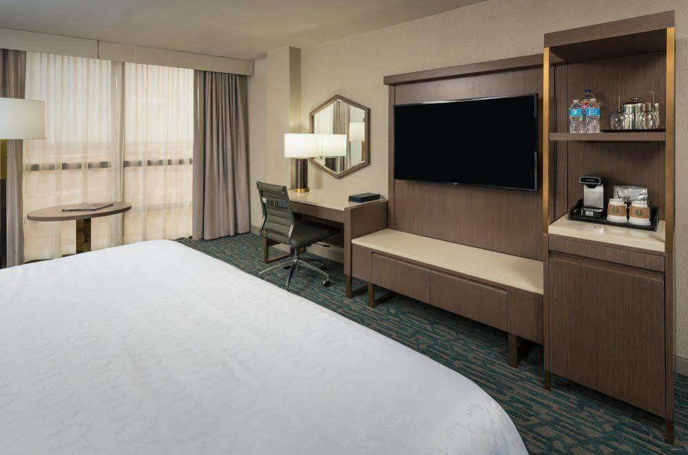 Sheraton Dallas By The Galleria Hotel